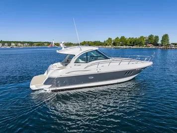 2012 Cruisers Yachts YACHTS 430 SPORT COUPE
