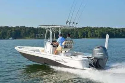 2023 NauticStar 227 Bay