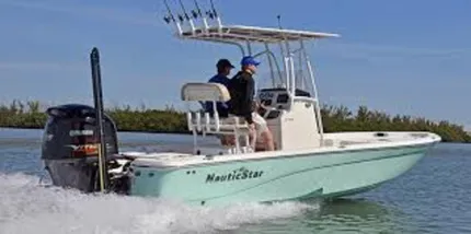 2023 NauticStar 227 Bay