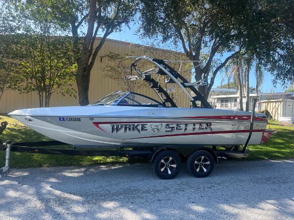 Used 2013 Malibu Wakesetter 21 VLX 33611 Tampa Boat Trader