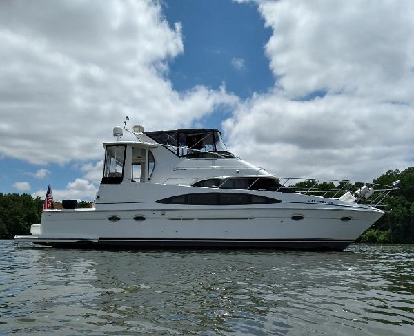 Used 2001 Carver 444 Cockpit Motor Yacht, 35769 Scottsboro - Boat Trader