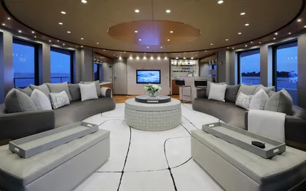 2014 Heesen 5000 Semi-Displacement