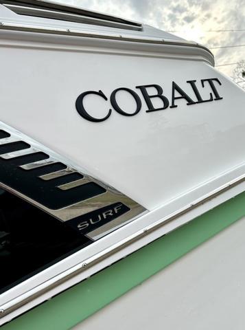 2023 Cobalt R4 Surf