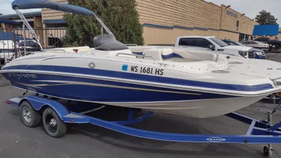 Custom Built 28 ft Tri Pontoon Fishing Vessel - Boats for Sale - Great  Lakes Fisherman - Trout, Salmon & Walleye Fishing Forum