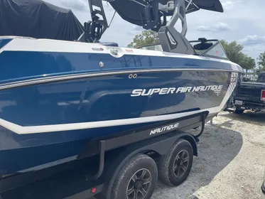 2018 Correct Craft Super Air Nautique G23