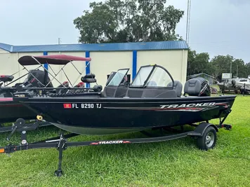 2023 Tracker Pro Guide V-16 WT