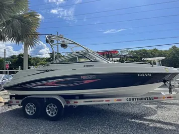 2007 Yamaha Boats AR230