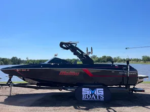 2019 Malibu Wakesetter 24 MXZ