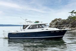2024 Cutwater C-30 Sedan