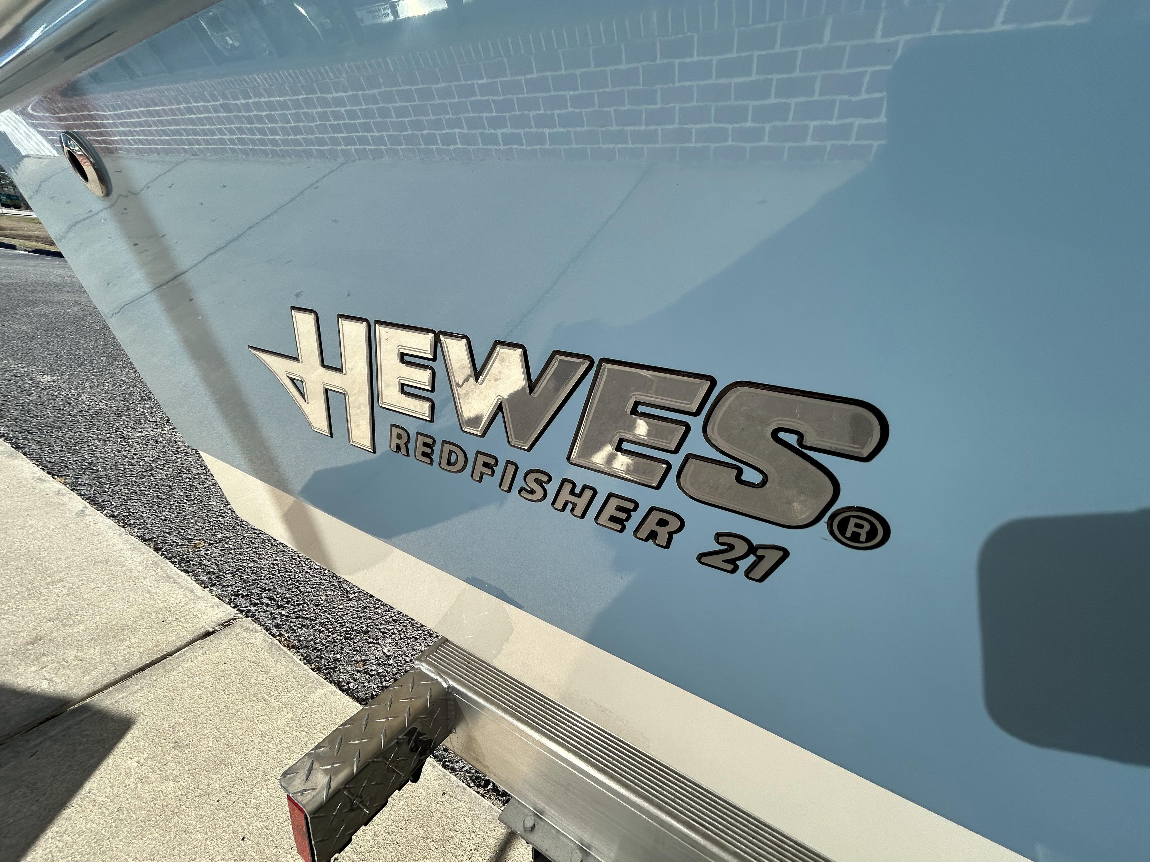2024 Hewes Redfisher 21