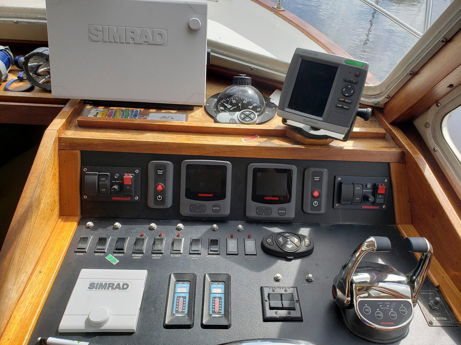 1990 Sabreline 36 Fast Trawler