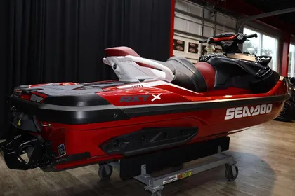 2024 Sea-Doo RXT®-X® 325 Fiery Red Premium