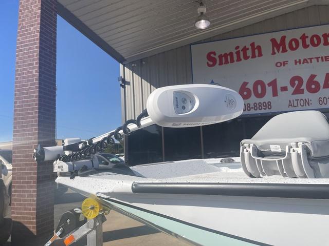 New 2024 Xpress Boats H22B 39402 Hattiesburg Boat Trader   9075119 952656369 0 061020230546 2 