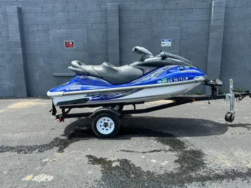 2005 Yamaha WaveRunner FX Cruiser HO