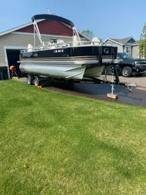 2022 Tahoe Pontoon grand island