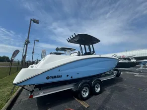 2024 Yamaha Boats 255 FSH Sport H