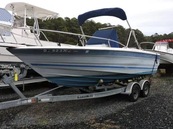 1989 Bayliner 21