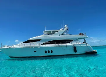 2004 Hatteras 80 Motor Yacht