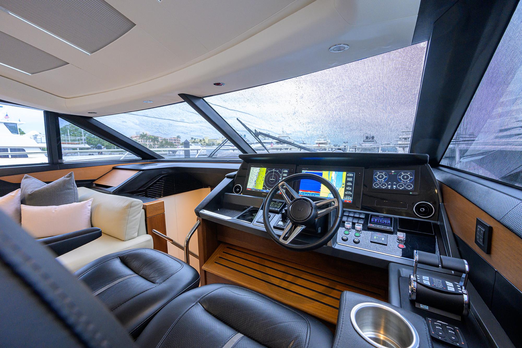 Princess S60 RockOn - Lower Helm, Seating and Electronics