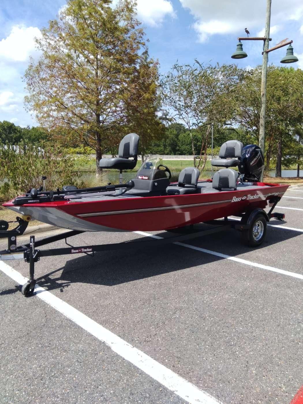 New 2024 Tracker Bass Tracker Classic XL 70726 Denham Springs Boat   8975192 20230814152239618 1 XLARGE 