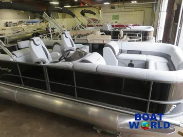 2024 Bentley Pontoons Legacy 220 Navigator Quad Lounge Pontoon & Honda 4