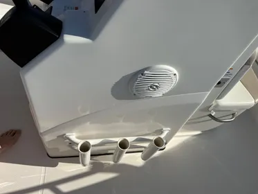 2018 Robalo R180 Center Console