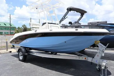 2024 Yamaha Boats 195 FSH SPORT-POWDER BLUE