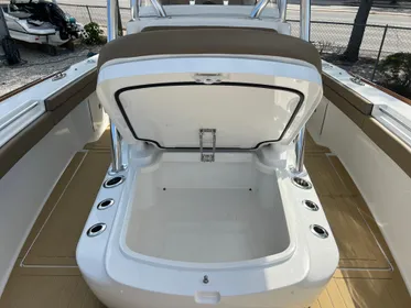 2022 Valhalla Boatworks V-33