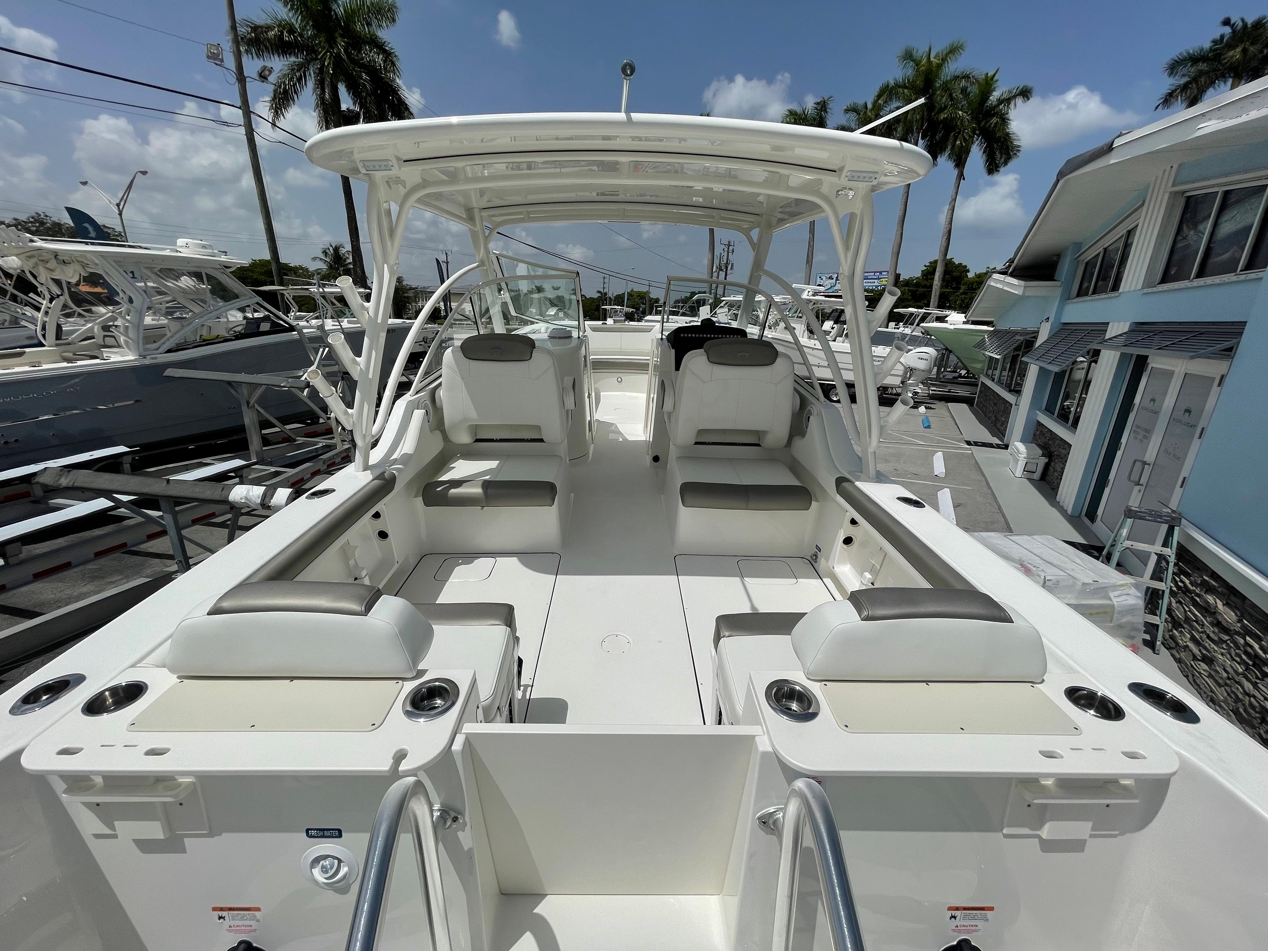 New 2023 World Cat 296 DC, 33312 Fort Lauderdale - Boat Trader