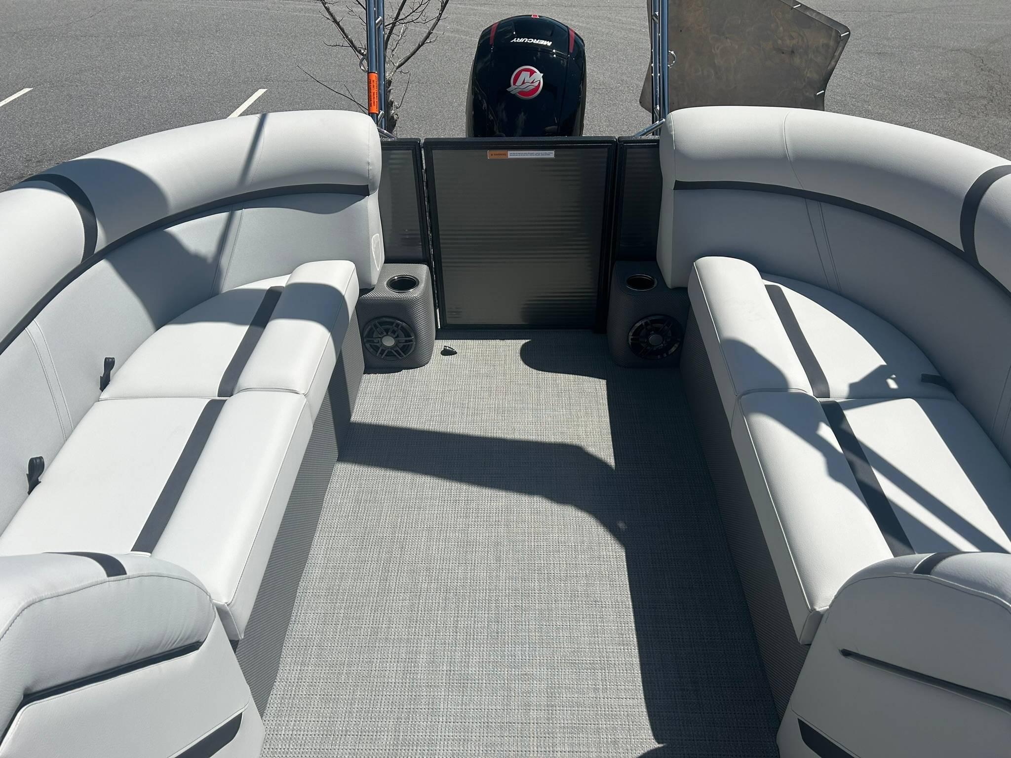 New 2024 Crest Classic LX 220 SLC, 30506 Lake Lanier - Boat Trader