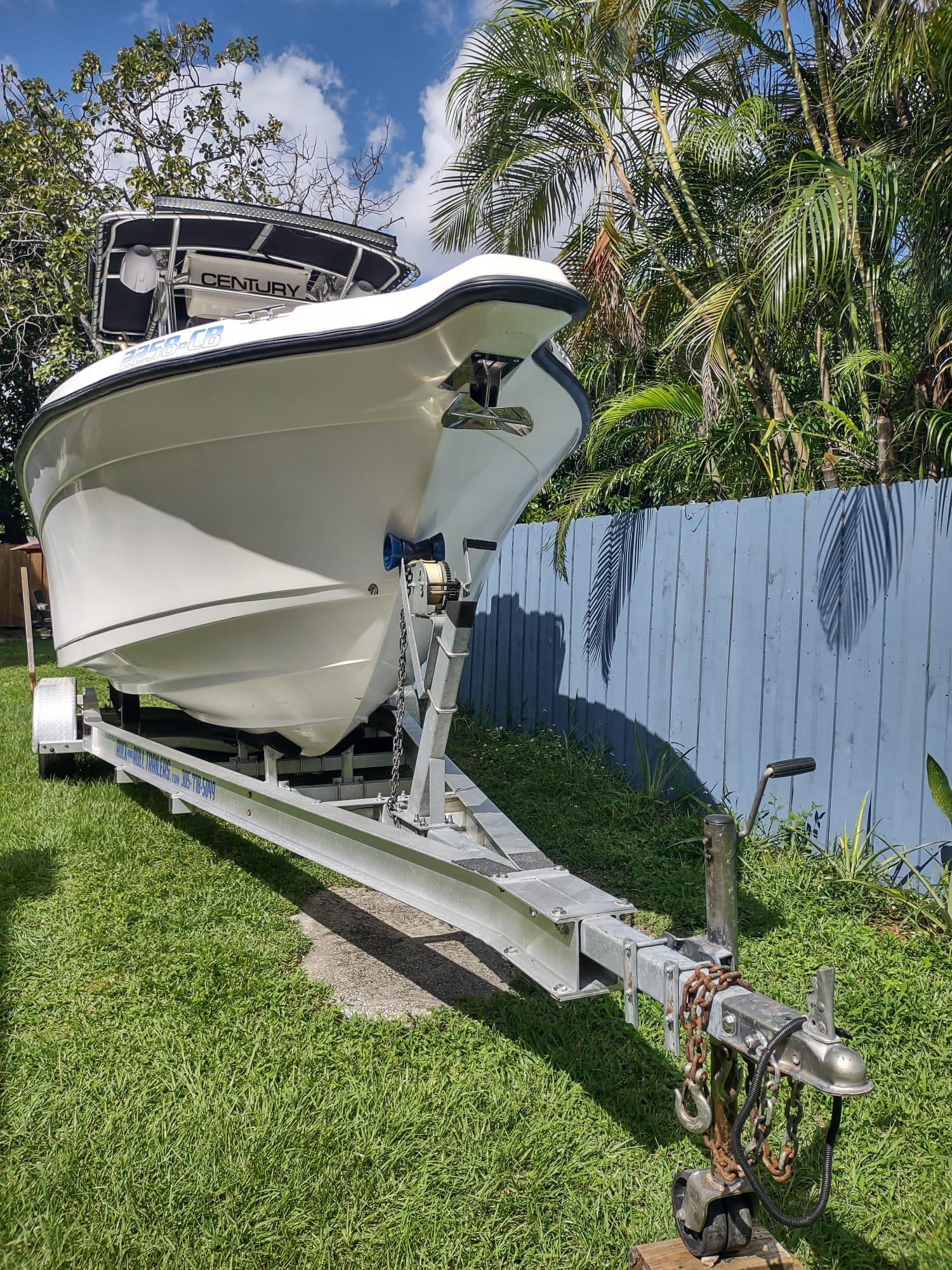 Used 2005 Century 2400 Cc, 33334 Davie - Boat Trader