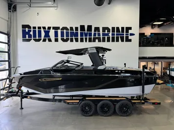 2025 Nautique Super Air Nautique G23