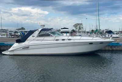 1995 Sea Ray 370 Sundancer