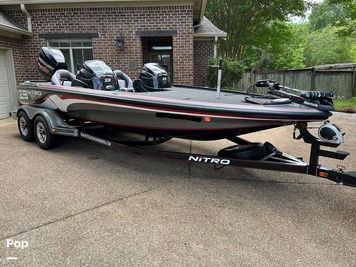 2014 Nitro Z-9