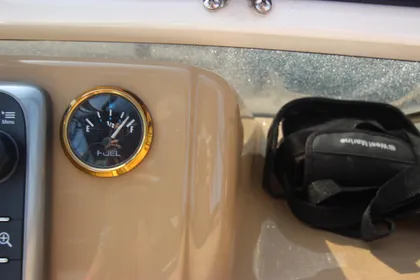 2004 Carver 444 Cockpit Motor Yacht