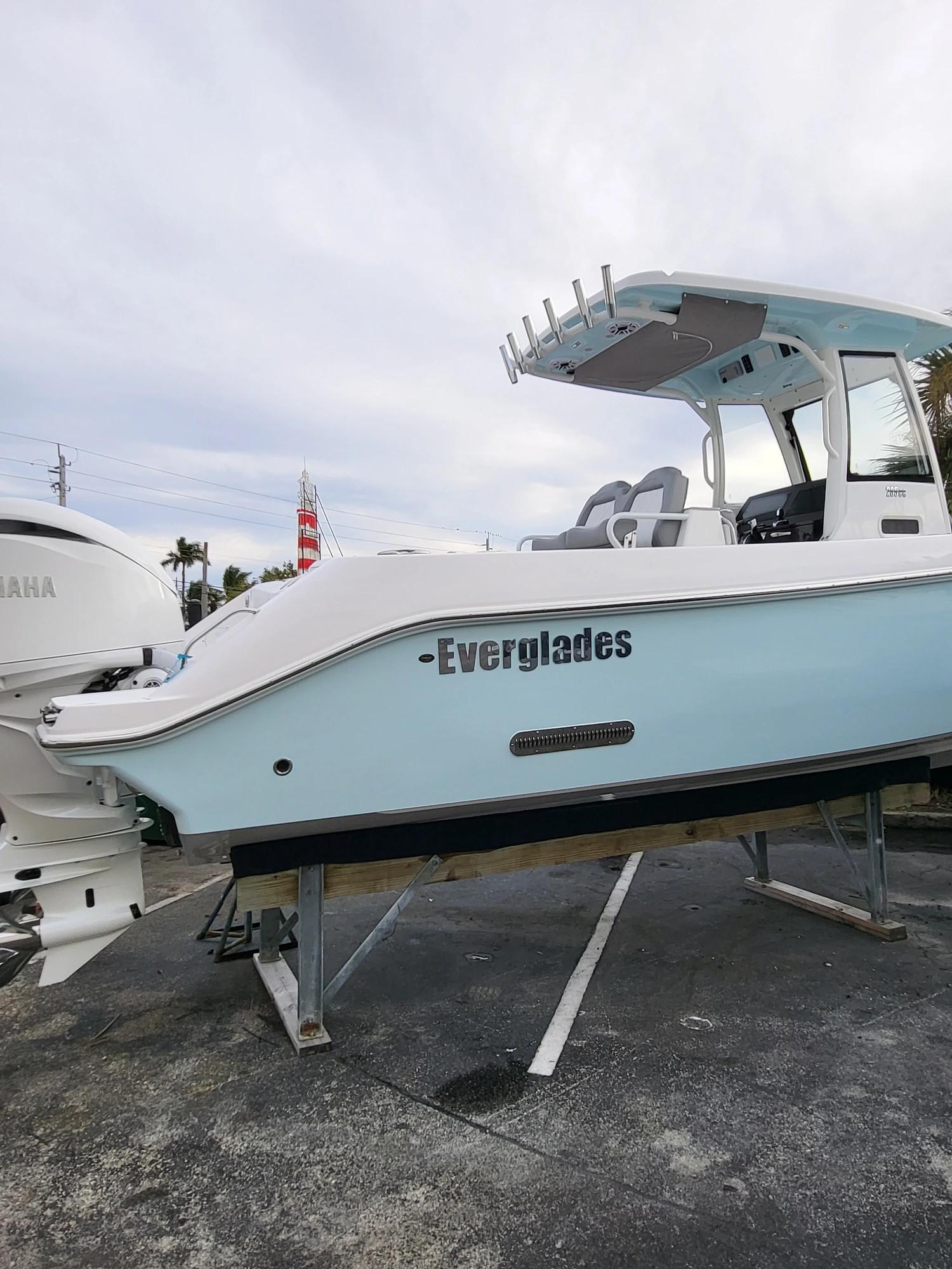 New 2024 Everglades 285 CC 33062 Pompano Beach Boat Trader   9095286 956067801 0 121220231007 3 