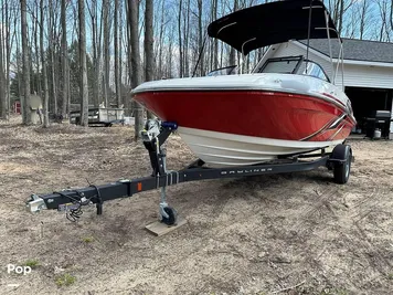 2022 Bayliner VR5