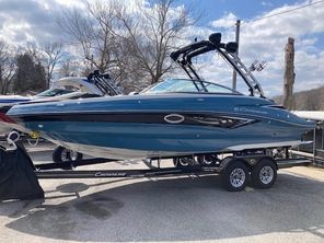 2022 Crownline 255 SS