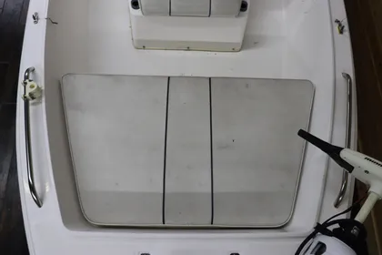 2002 Cobia 174 Center Console