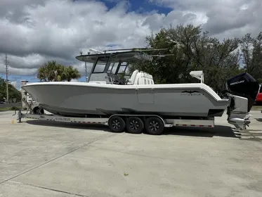 2022 Invincible 39' Open Fisherman