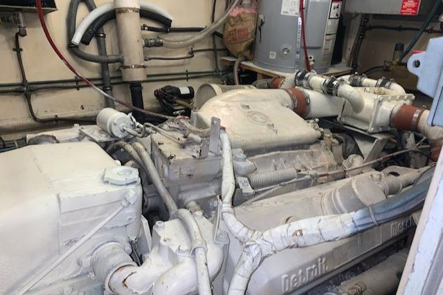Starboard Engine Room / 450 hp Detroit 8V71Tis/ 2418 hrs