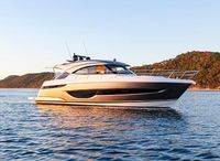 2022 Riviera 4600 Sport Yacht Platinum
