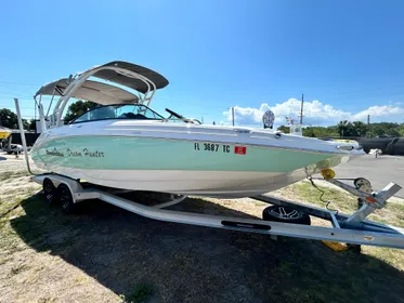 2021 NauticStar 243 DC