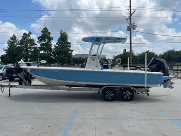 2019 Tidewater 2410 Bay Max