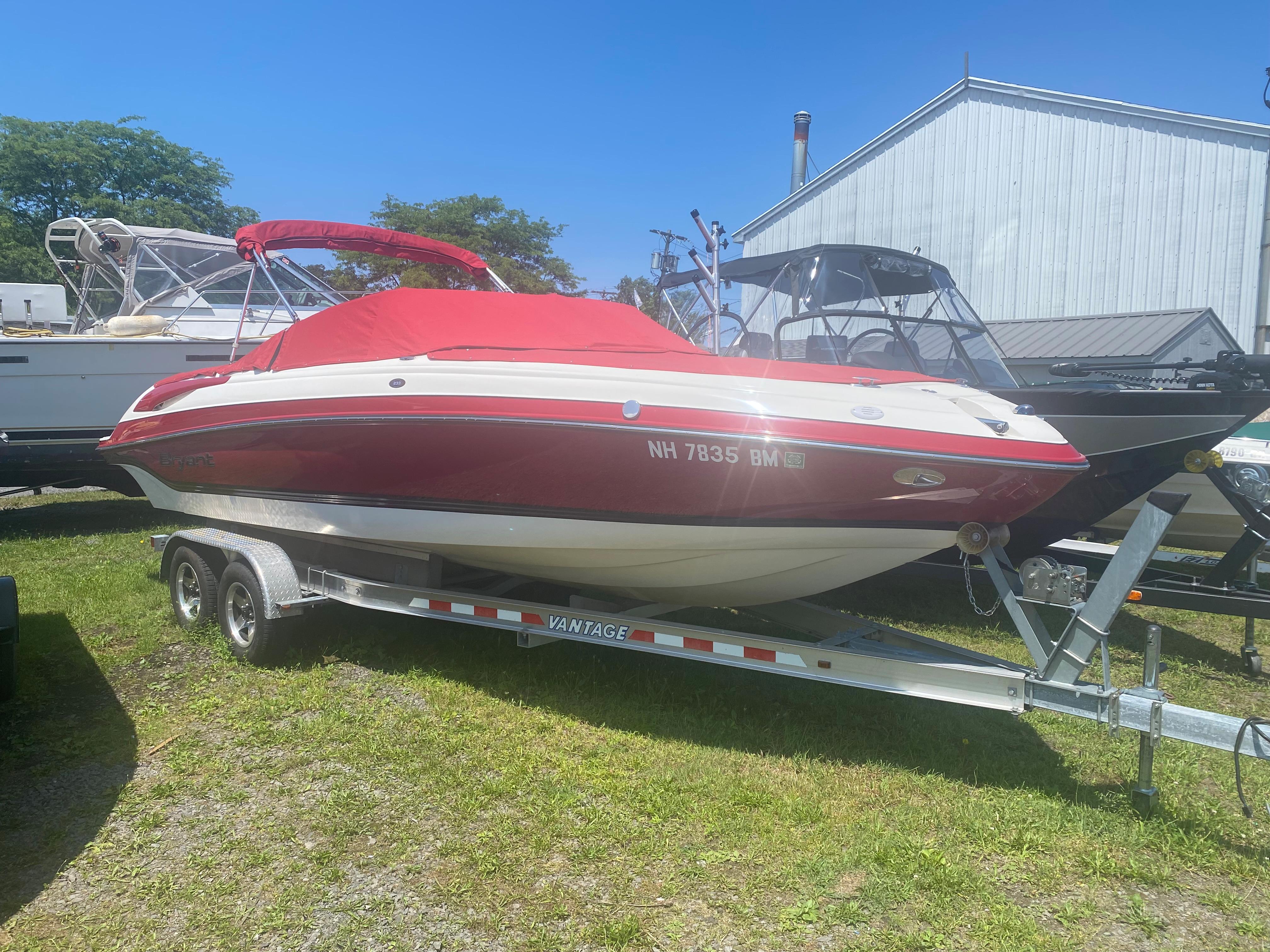 Used 2008 Bryant 233, 14555 Sodus Point - Boat Trader