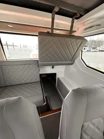 2020 Axopar 28 AFT CABIN