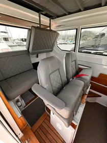 2020 Axopar 28 AFT CABIN