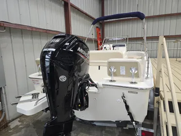 2024 Boston Whaler 170 Montauk