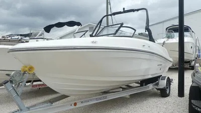 2018 Bayliner VR5 Bowrider