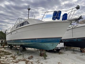 1980 Trojan 36 Tri Cabin